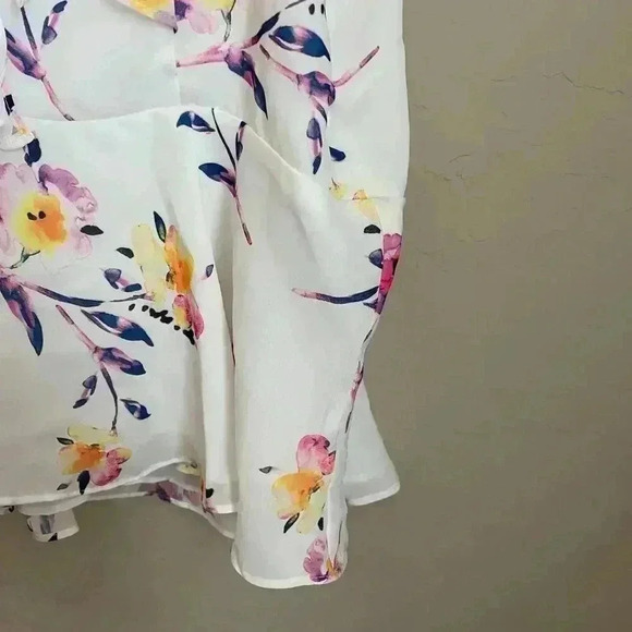 Parker Floral‎ Flowy Tank Top White Size Large - Picture 4 of 10